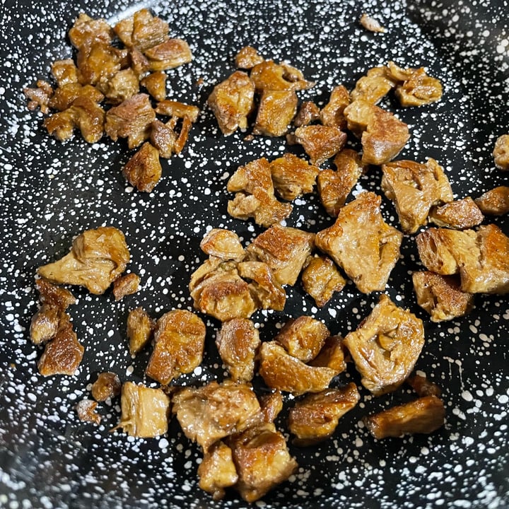photo of Beyond Meat Beyond Steak Plant Based Seared Tips shared by @carolinasuarez on  15 Nov 2022 - review