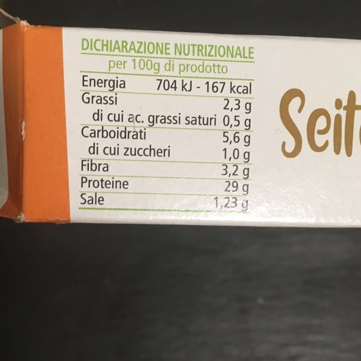 review photo of Almaverdebio Seitan fresco shared by @zoeciep on 09 Apr 2022 - review
