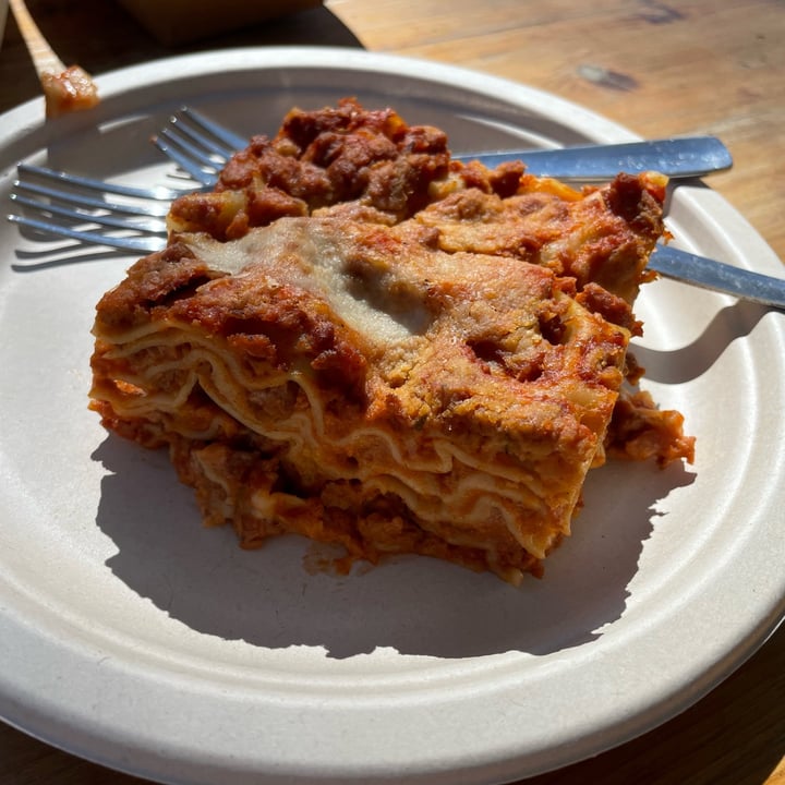 photo of Vitadacani ODV | Progetto Porcikomodi Lasagne vegane shared by @alessia37646 on  28 Sep 2022 - review