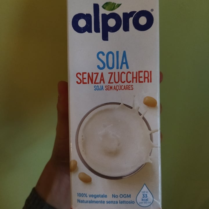 photo of Alpro Bevanda Di Soia Senza Zuccheri shared by @virginiadalbello on  21 Apr 2022 - review