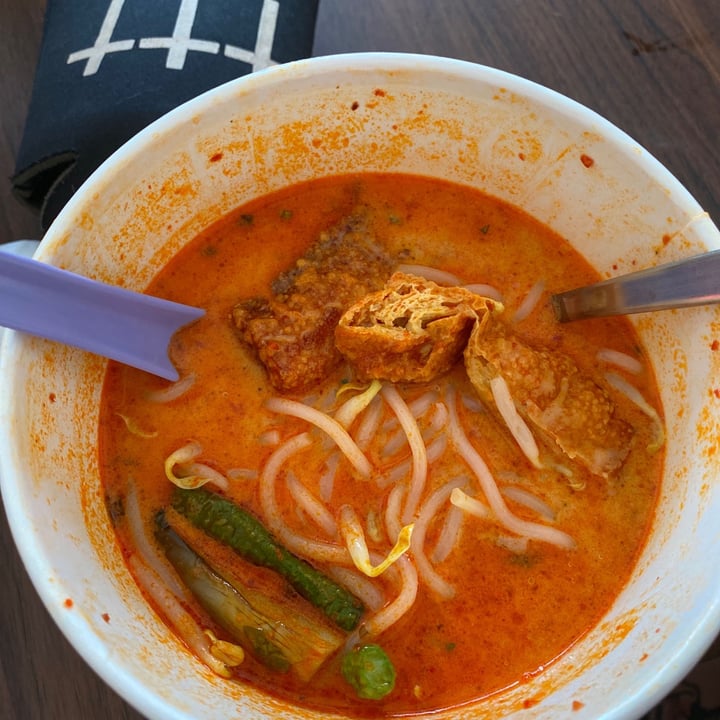 review photo of Green on Earth Vegetarian Cafe Laksa shared by @evilratking on 22 Nov 2020 - review