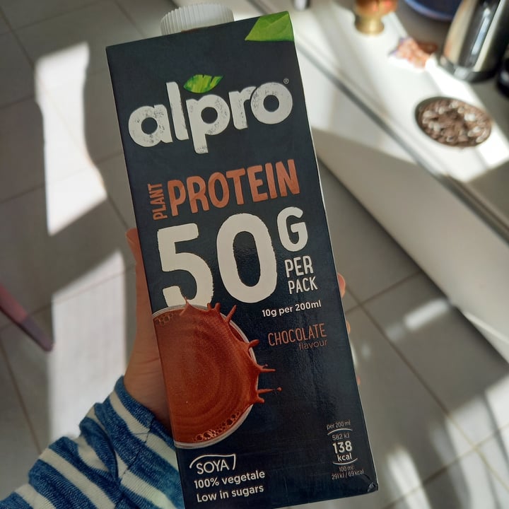 photo of Alpro Alpro 50 protein chocolate shared by @robyferry on  25 Nov 2022 - review
