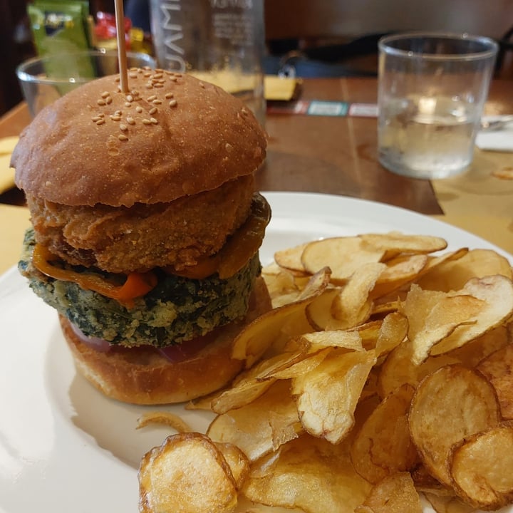photo of Old Square Vegan Square shared by @sandrinaales on  15 Jul 2022 - review