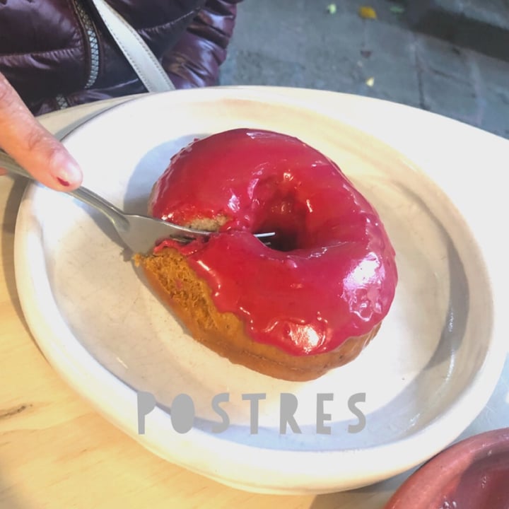 photo of The Moody Donut Dona glaseado Jamaica shared by @sunshinenz on  23 Oct 2021 - review