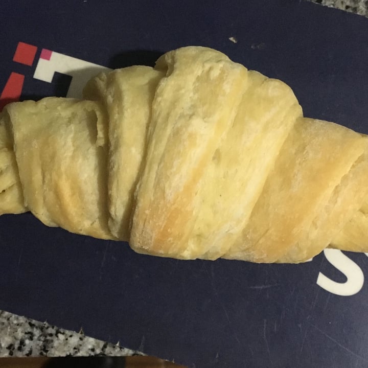 photo of Kabra Plant Based Croissant shared by @venusincat on  23 Jun 2022 - review