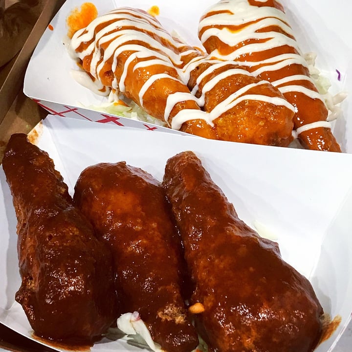 photo of Marty's V Burger Restaurant BLT & Bar-B-Q Drumsticks shared by @isaaajessie on  17 May 2021 - review