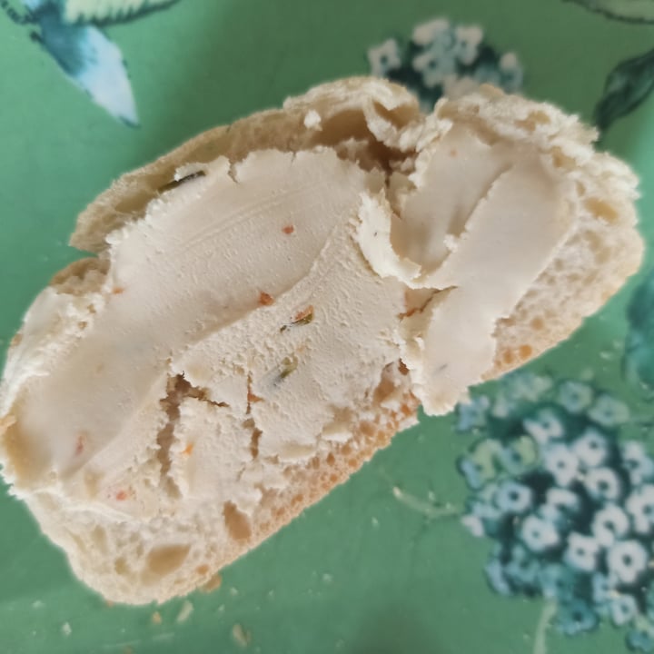 review photo of Kinda Co. Faux Lox + Dill shared by @wendyyoyo on 09 Apr 2022 - review