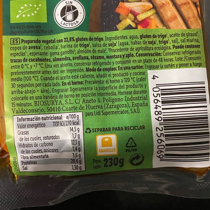 photo of Vemondo salsichas veganas shared by @beaandveganfood on  23 Nov 2022 - review