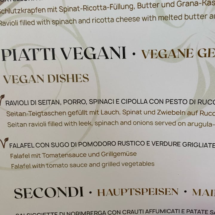 review photo of Obertierscher Alm Falafel con sugo di pomodoro rustico e verdure grigliate shared by @tattavegan on 10 Dec 2022 - review