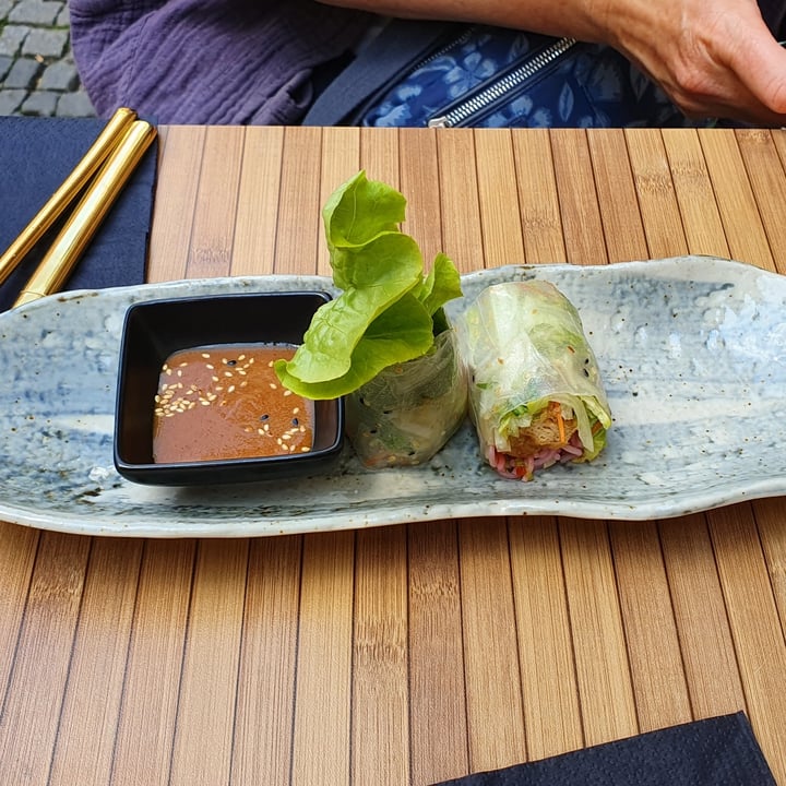 photo of Secret Garden Vegan Sushi München Gebratene  Udonnudeln shared by @martini on  16 Jul 2022 - review