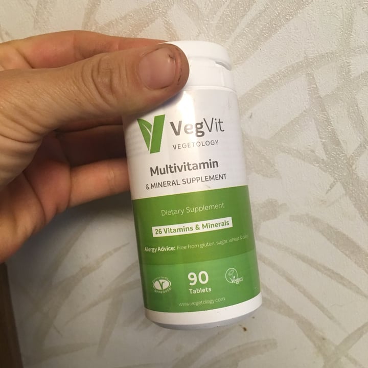 photo of Vegetology Vitaminas Vegvit shared by @bunkerking37 on  29 Apr 2020 - review