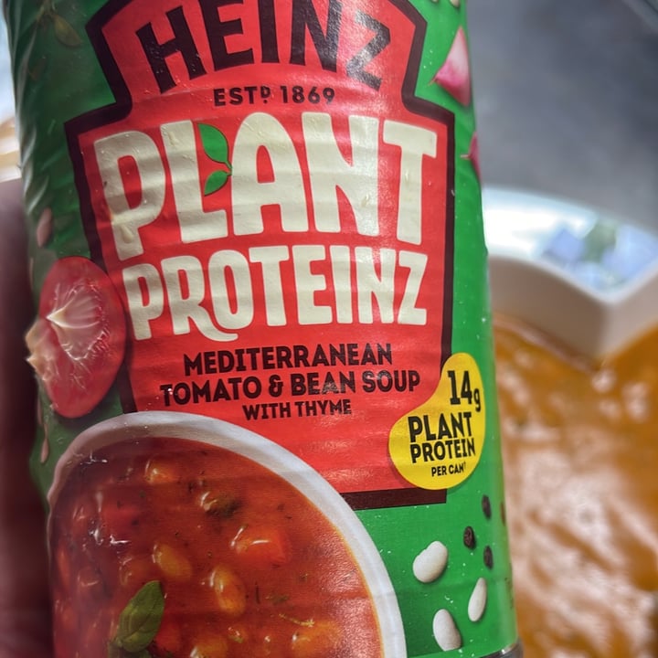 photo of Heinz Plant Proteinz Mediterranean Tomato & Bean Soup shared by @katmarievegan on  06 Dec 2022 - review
