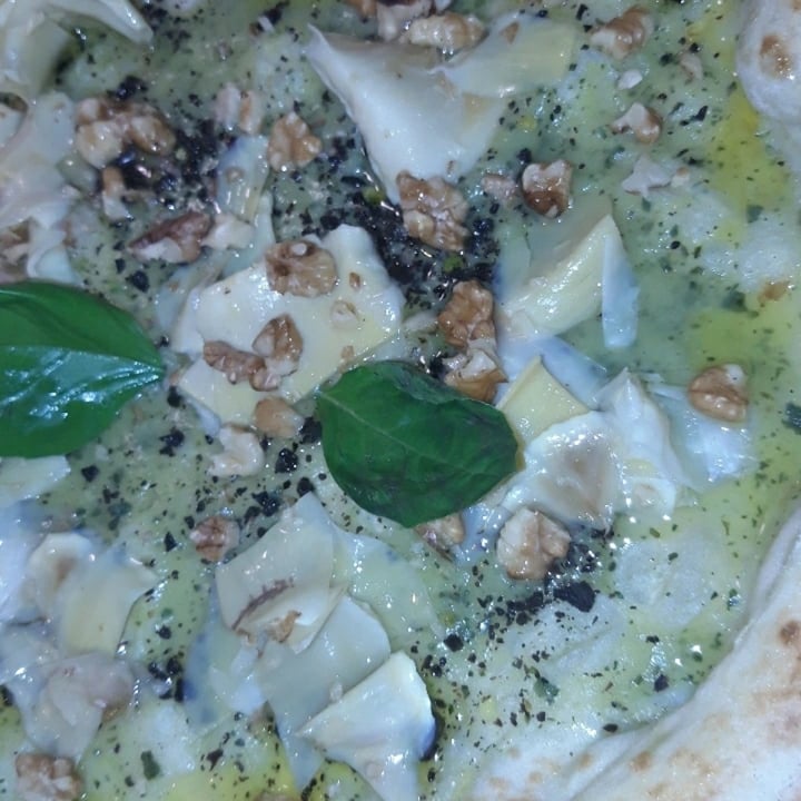 review photo of Pizzeria Vincenzo Capuano Pozzuoli Vegan Dream shared by @itshannah on 29 Sep 2021 - review