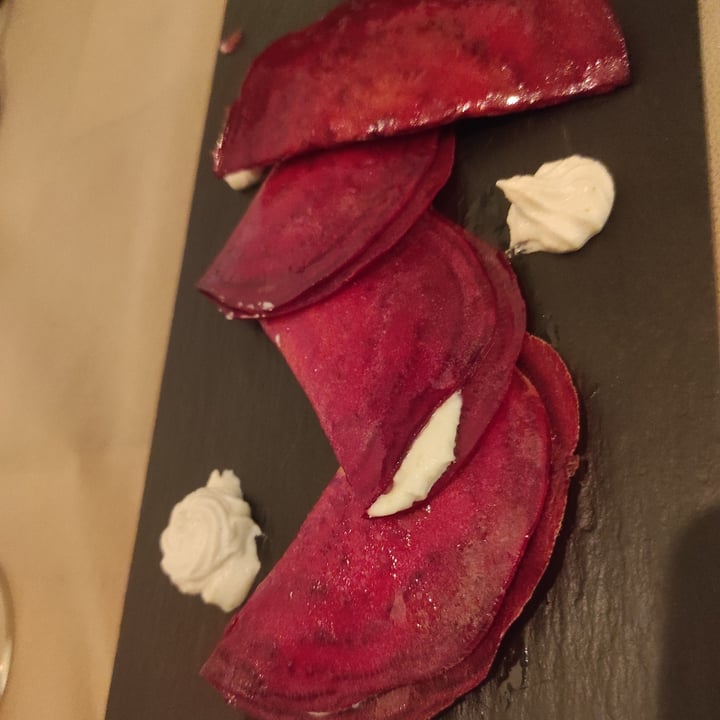 review photo of Ristorante Flora Ravioli crudisti di rapa rossa shared by @edoardocirri on 21 Feb 2022 - review