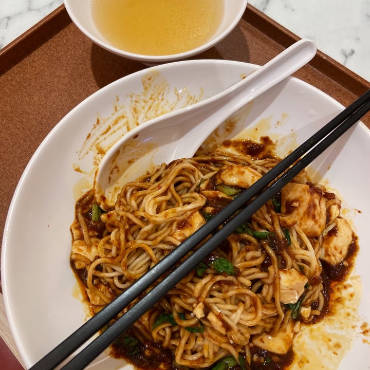 review photo of Chen's Mapo Tofu Vegetarian Mapo Tofu Mien shared by @serenqipity on 21 Feb 2022 - review