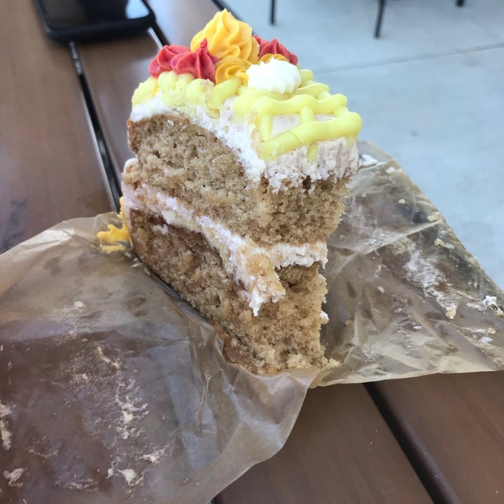 photo of Pattycake Bakery Cake by the slice shared by @abbymartin on  08 Oct 2020 - review