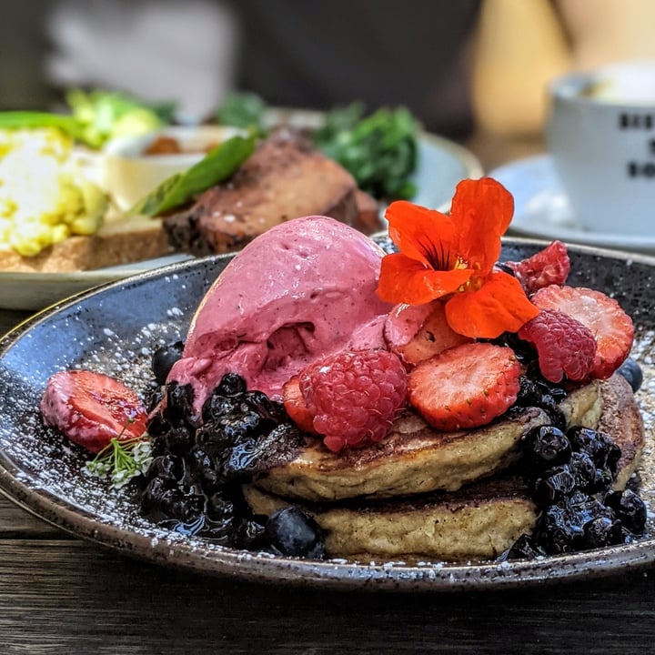review photo of Sister of Soul Blueberry Pancakes shared by @itsrvh on 10 Nov 2021 - review