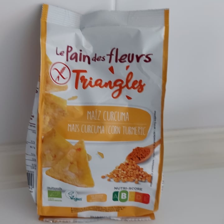 photo of Le Pain des Fleurs Triángulos de maiz y curcuma shared by @glioffi on  09 Oct 2022 - review