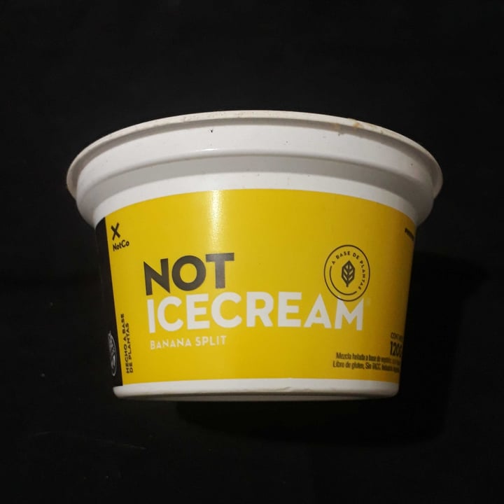 photo of NotCo Not Ice Cream Banana Split Mini shared by @soledadvegana1 on  19 Mar 2022 - review