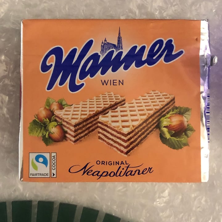 review photo of Manner Hazelnut Wafer Cookies shared by @lilith1 on 10 Jan 2022 - review