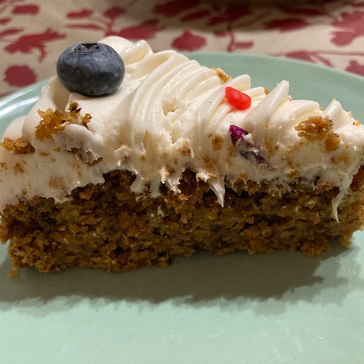 photo of La Besneta Carrot Cake vegano shared by @viroliveira on  24 Oct 2021 - review