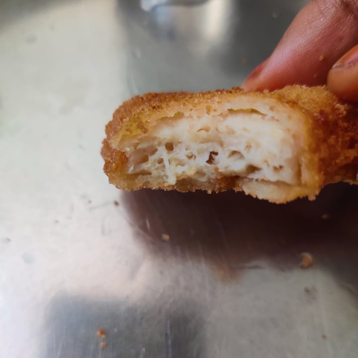 review photo of Blue tribe Plant based chicken nuggets shared by @beansandbroccoli on 07 Aug 2021 - review