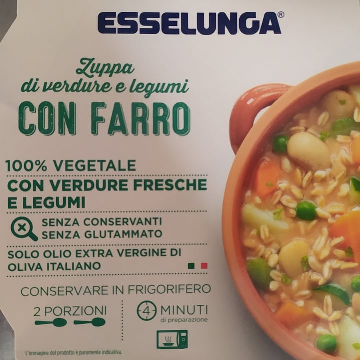 photo of  Esselunga Zuppa di verdure e legumi con farro shared by @andreino on  24 Dec 2021 - review