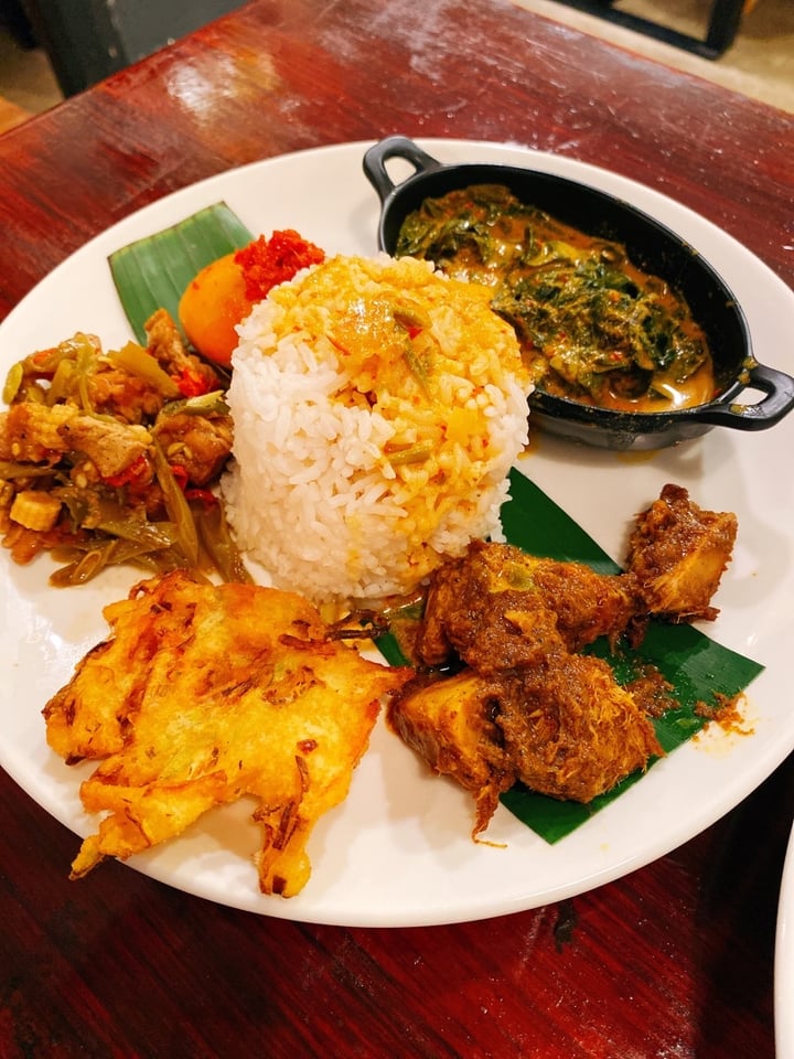 photo of Warung Ijo Nasi Padang shared by @peanuts622 on  10 Oct 2019 - review