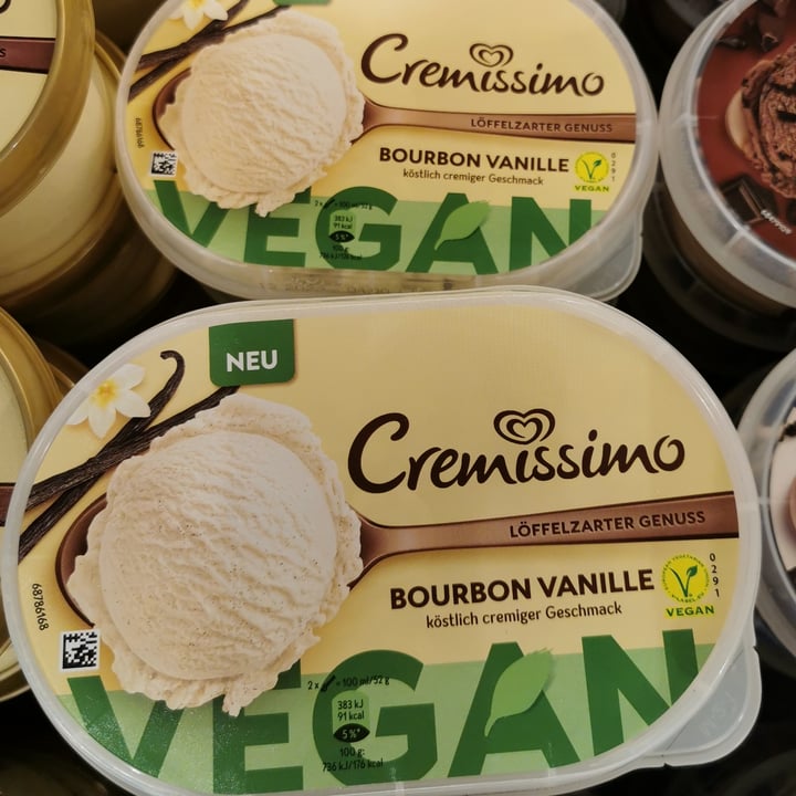 review photo of Cremissimo Cremissimo Bourbon Vanille Vegan shared by @veganinbayern on 17 Feb 2022 - review