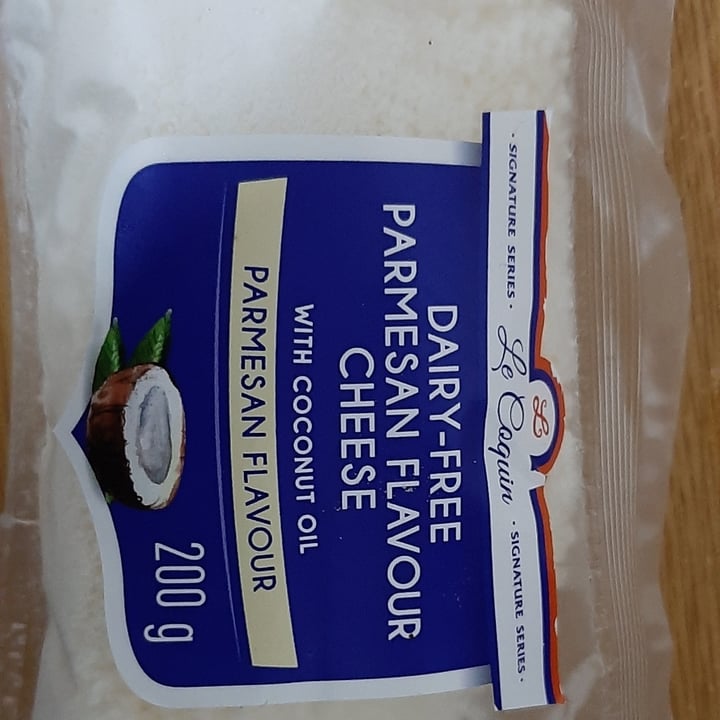 photo of Le Coquin Dairy Free Parmesan Flavor Cheese shared by @chloeahlers on  19 Aug 2021 - review