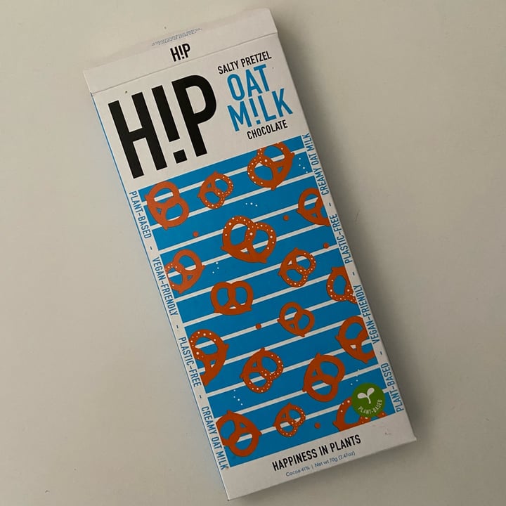 photo of HIP (H!P) Salty Pretzels Oat M!lk Chocolate Bar shared by @peetroxy on  24 Mar 2022 - review