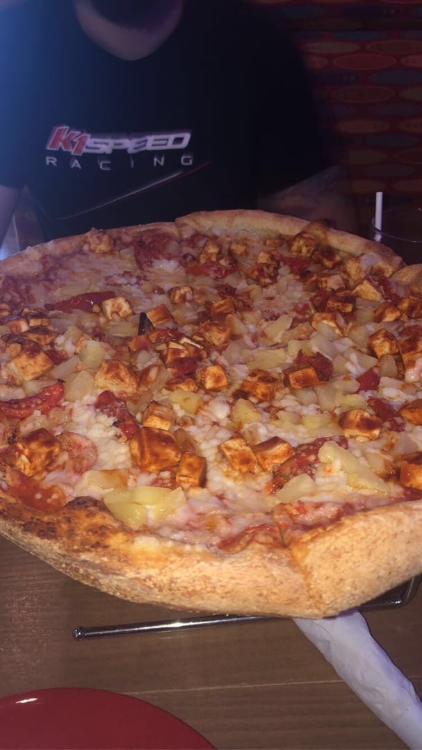 review photo of Mellow Mushroom Build-Your-Own-Pizza shared by @rvidal17 on 26 Dec 2019 - review