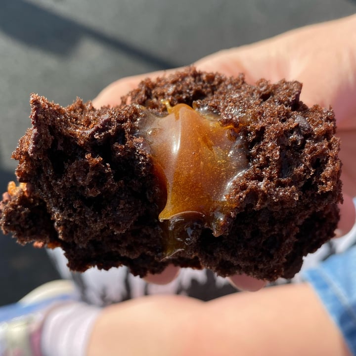 photo of Starbucks Chocolate & Caramel muffin (plant based) shared by @happyhippie269 on  22 Mar 2022 - review