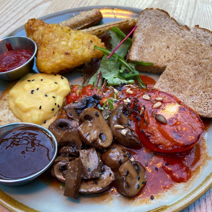 photo of Bonobo Cafe Bonobo Fry-up shared by @simplyhan on  23 Oct 2021 - review