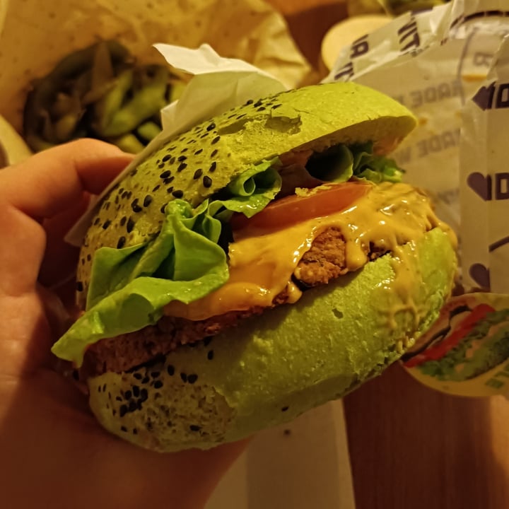 photo of Flower Burger Jungle burger shared by @friedmandriver on  10 Mar 2022 - review