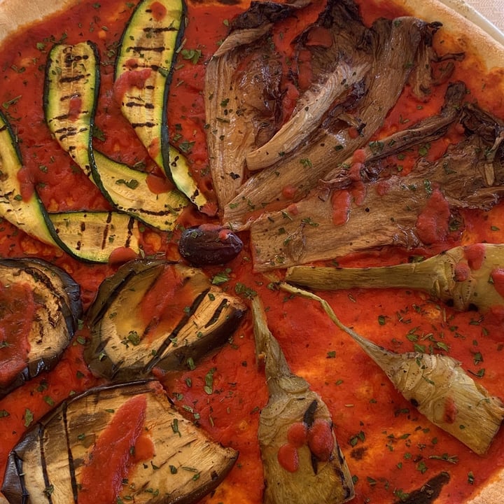 photo of Pizzeria dai Beghini Sona tutto griglia senza mozzarella shared by @greenavocado on  29 Jul 2022 - review
