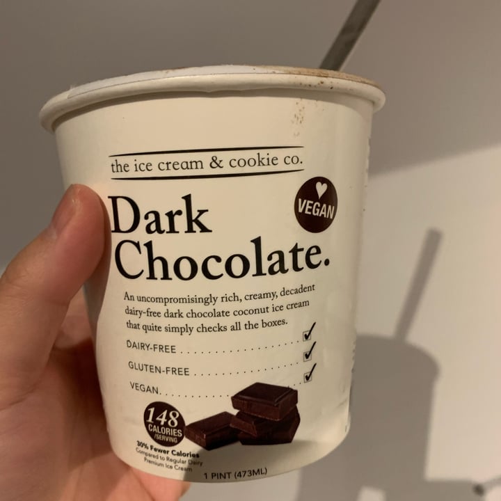 photo of The Ice Cream & Cookie Co Vegan Dark Chocolate Ice Cream shared by @lucrece on  08 Sep 2022 - review