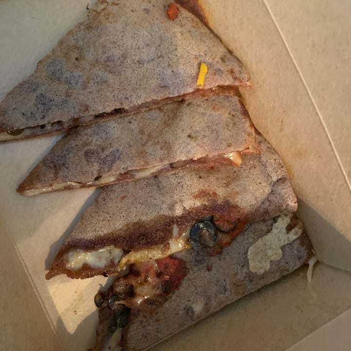 photo of Portia's Cafe Pizzadilla shared by @unejanie on  02 Oct 2021 - review