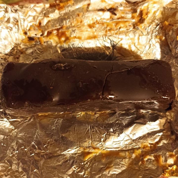 photo of JU Vegano Snickers shared by @vikvegan on  26 Aug 2022 - review