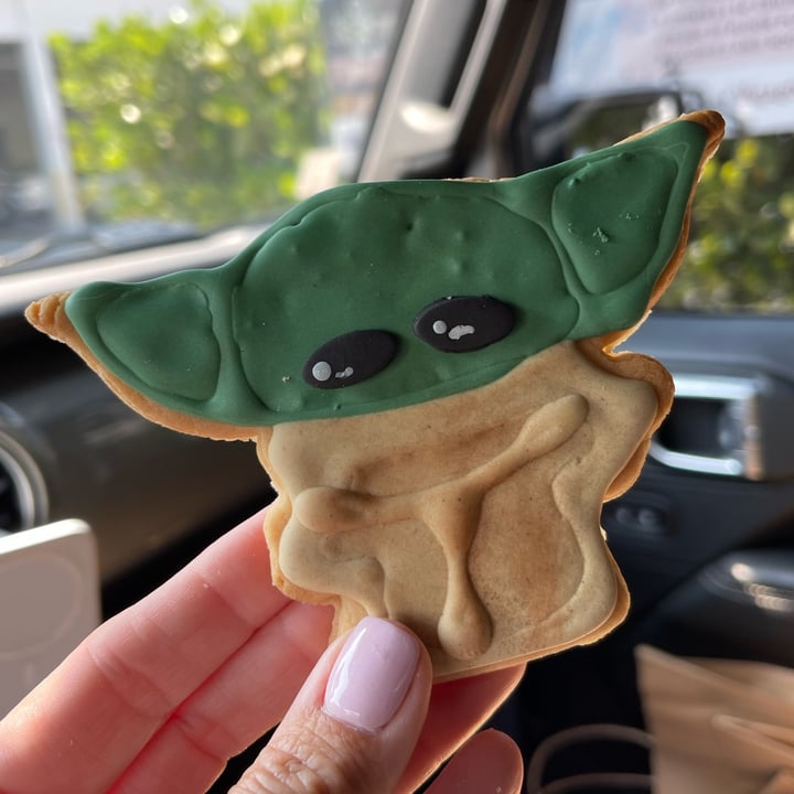 photo of PARLOUR VEGAN BAKERY® BOCA Grogu Sugar Cookie shared by @sangria on  07 May 2022 - review