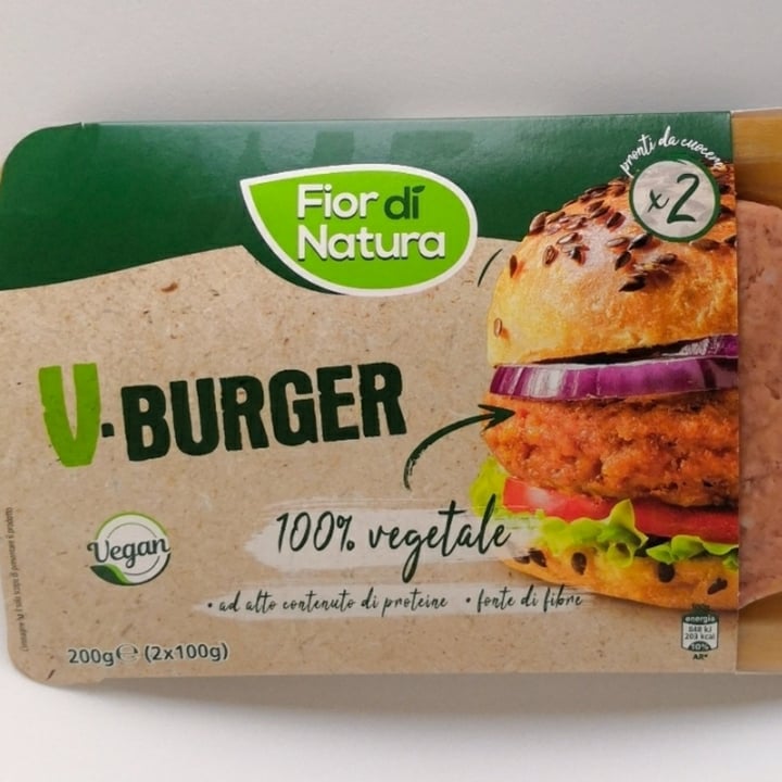 photo of Fior di Natura V-Burger shared by @letizia1997 on  05 Jun 2022 - review