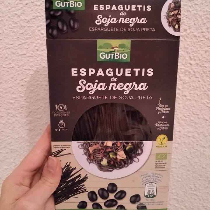 photo of GutBio Espaguetis de soja negra shared by @juegodetomos on  26 Apr 2021 - review