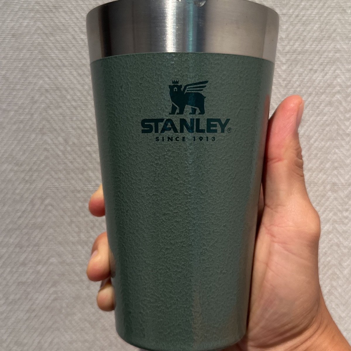 Stanley The Adventure The Stacking Beer Pint 470 mL, Charcoal, termo