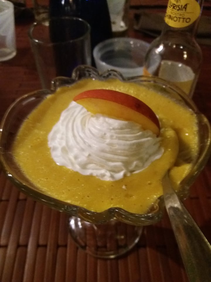 photo of Veganda Mousse Alla Pesca Con Panna Veg shared by @stefyveg8962 on  10 Aug 2021 - review