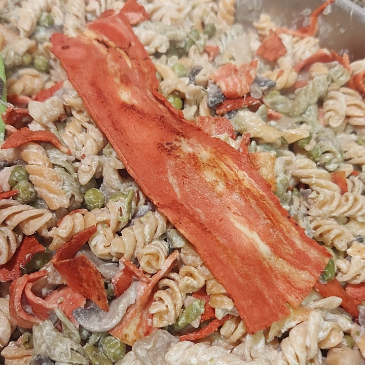 review photo of Vegan Nutrition Lonchas Veganas Estilo Bacon shared by @carlasofia on 12 Jan 2021 - review