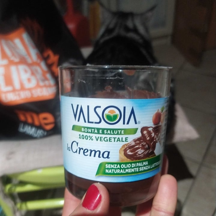 photo of Valsoia Crema alla nocciola shared by @chantal93 on  15 Dec 2022 - review