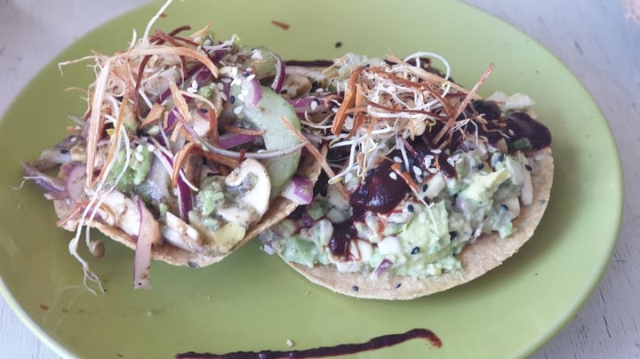 photo of HAMABE Tostadas Variadas shared by @liakimu on  04 Mar 2020 - review