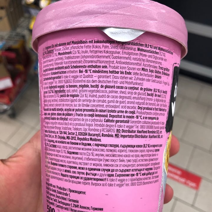 photo of Kaufland Take it Veggie Banana Nuts Ice Cream shared by @bobbyeats on  09 Jun 2021 - review