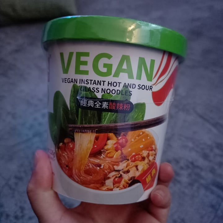 photo of Zheng Wen  正文 Vegan Instant Hot & Sour Glass Noodles shared by @skootykoots on  13 Apr 2022 - review