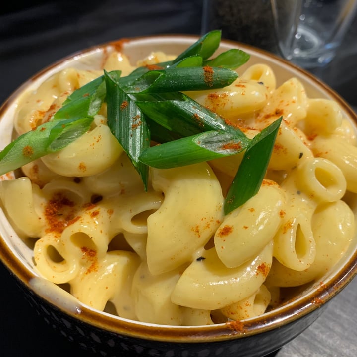 photo of Lilith's Cafe Mac & Cheese shared by @tegan-the-vegan on  20 Oct 2020 - review